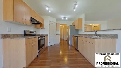 3 Bed 2.5 Bath in SW (Rutherford) with Double Attached Garage Image# 3