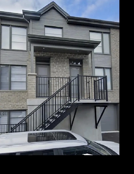 Condo locatif 5 1/2 2e étage Image# 5