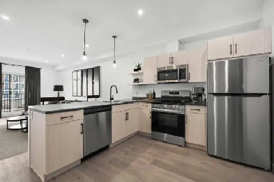 SPACIOUS 1 Bedroom Apartment! With Fitness Centre! Image# 9