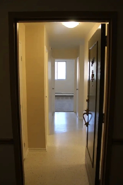 Apartment For Rent Image# 3