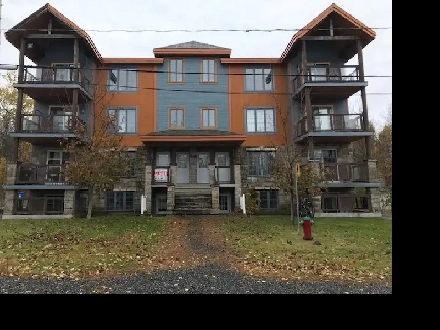 Logement  louer incluant conciergerie bromont