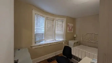 Annex room available immediately $800 Image# 1