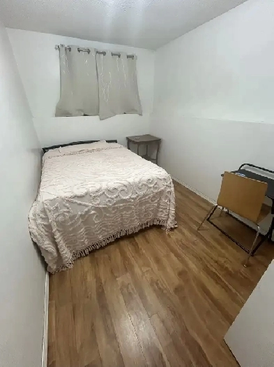 Bedroom available for rent in Rundle NE Image# 9