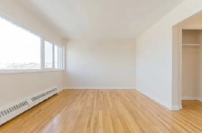 226 Jogues Street - 2 Bedroom Newly Renovated For Rent Image# 7