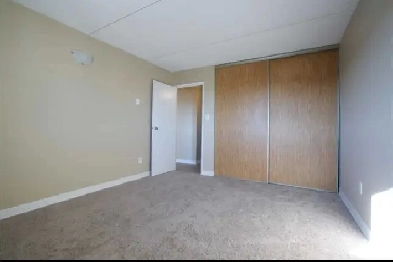 Shared room available Image# 3