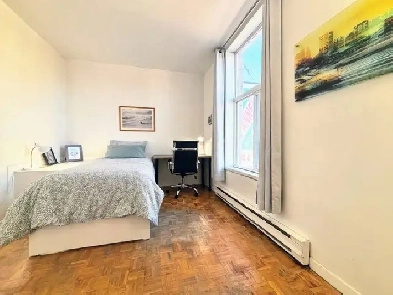 Move-in Ready. CLEAN, SAFE. Great Area. ALL-INCLUDED. FURNISHED. Image# 2