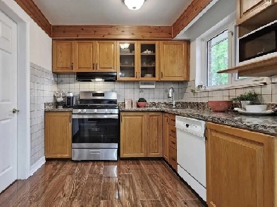 Spacious Private Room for couple/2 people Image# 2