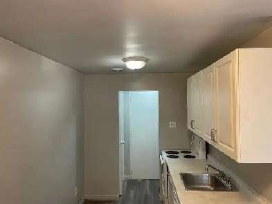 1 or 2 Bedroom Apartment For Rent Image# 4