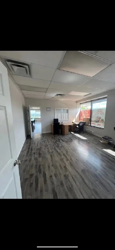Two Spacious Renovated Units Available For Rent Brampton