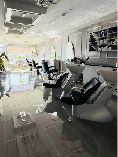 Hair Salon Chair for Rent