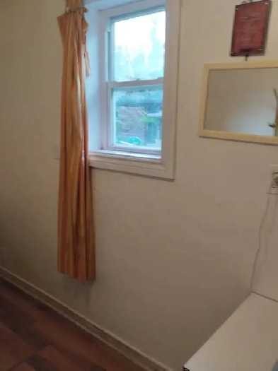 A room for rent at St Clair and Keele for male Image# 1