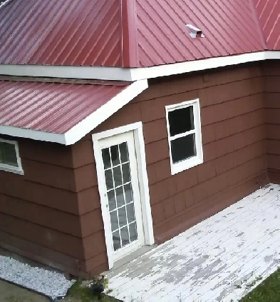 Rossland-Jan/Feb private rental (all in) for $900/month Image# 8