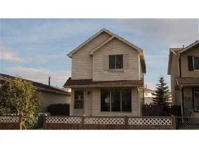 Abbeydale whole house 3 bedroom, 2 liv room deck $1870/m   UT Image# 2