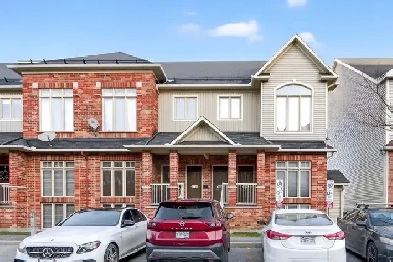 FOR SALE: #104, 1512 Walkley Rd (2bed/2bath) Image# 9