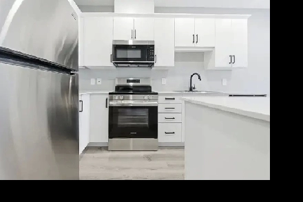 New Construction One Bedroom   Den Image# 2