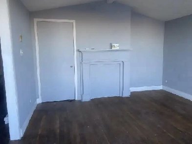 Uptown 3 brm with hydro, heat, & water included/amenities nearby Image# 7