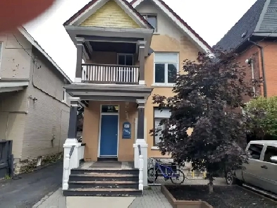 ROOM FOR RENT Image# 3