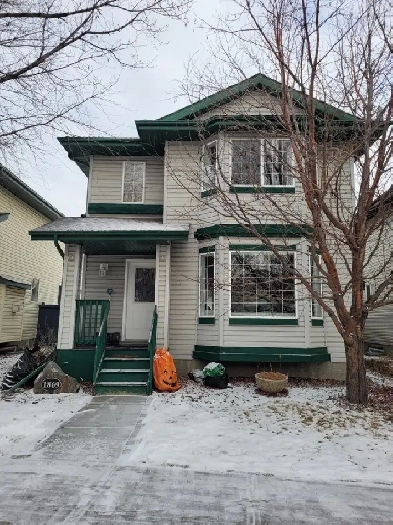 TERWILLEGAR MAIN FLOOR AND SECOND FLOOR HOUSE FOR RENT Image# 8