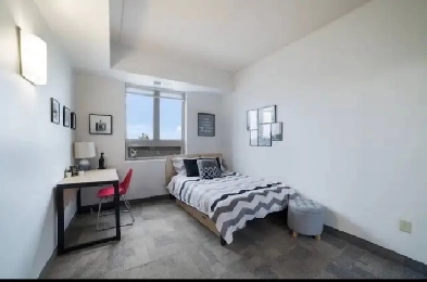 Private room for rent Image# 4