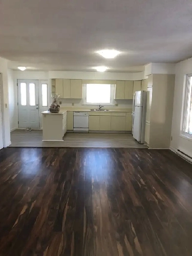 4 Bdrm House for Rent Bracebridge Image# 3