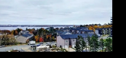 Beautiful 1 Bedroom  Huge Incentives for this Luxury New Bldg