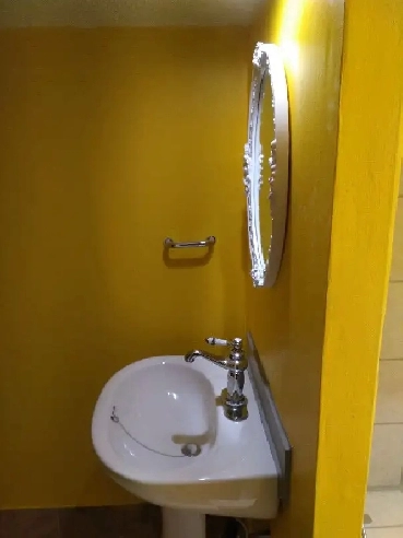 Basement room for rent - Bovaird and Kennedy Image# 7