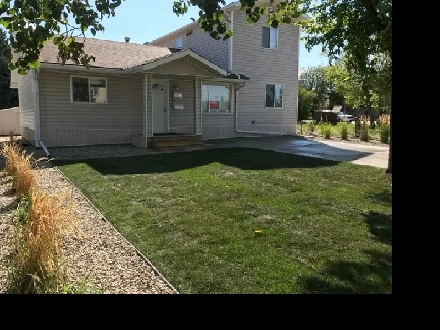 10531 – 104 Ave – Bear Creek - 3 beds, 2 baths – Utilities Incl Image# 10