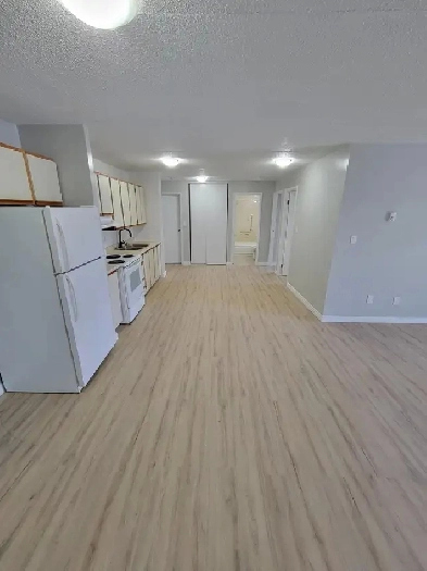 Two Bedroom Available January Minnow Lake Image# 4