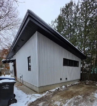 Tiny home/ Coach house ready to rent for Feb 1 Image# 3
