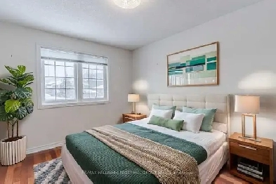 Private Bedroom in Hamilton with separate kitchen  washroom