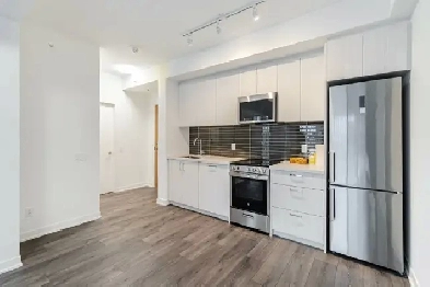 2 bed 2 wash condo, 1 parking, 1 locker near Stockyards Village Image# 10