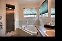 Private Master Bedroom For Rent In Mississauga Image# 7