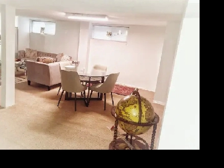 Spacious 1 1 Bedroom Walkout Basement Apartment – Thornhill Image# 5