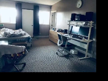 A large furnished master bedroom on 2nd floor for rent (NW) Image# 5