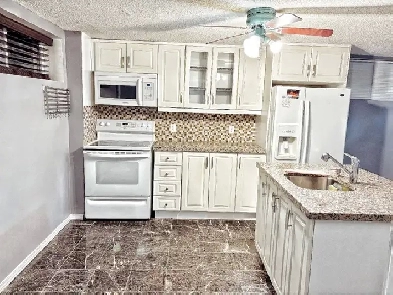 1 1 Walkout Basement Apartment – ThornhillLOCATION: Don Mills Image# 7