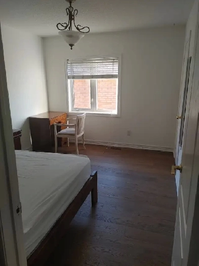 Room for rent Image# 4