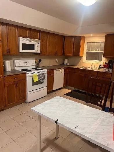 1bhk house for rent near Victoria hospital Image# 6