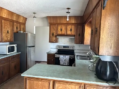 Main floor room for rent close to UoC and Dalhousie Ctrain Image# 3