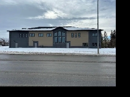 Professional Building rental space available. New build  Olds AB Image# 4