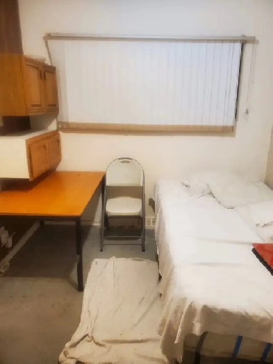 2 Rooms for rent Image# 4