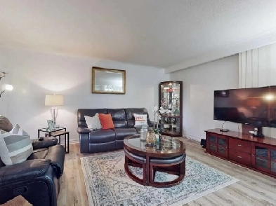 Private Room on main floor Image# 8