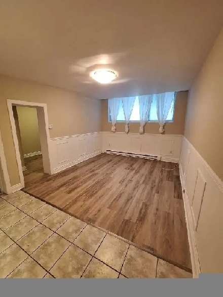 Downtown-Plateau 3.5 on clark/ pine ave Image# 4