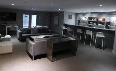 FURNISHED ROOM PVT BATHROOM IN DNTN CONDO W/ GREAT VIEW DEC 15 Image# 2