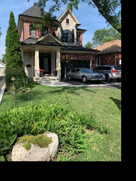 Executive House Close To Lake & Downtown Burlington, Avail Feb.1 Image# 9