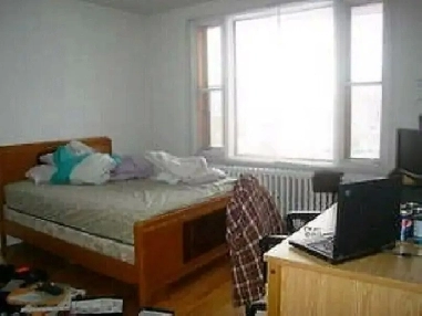 Près Cégep Ste-Foy et Université pour étudiant(e) seulement Image# 2