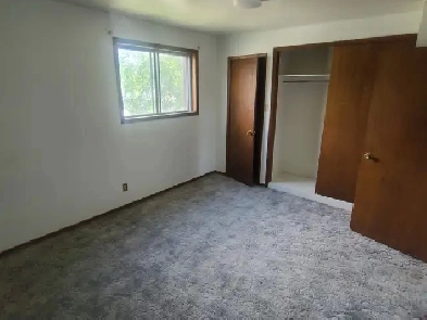 2 Bedroom St. Boniface Duplex Upstairs Suite For Rent Image# 1