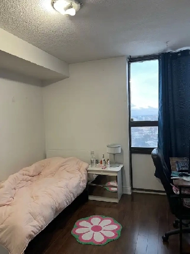 Personal Bedroom in a 3BHK Image# 6