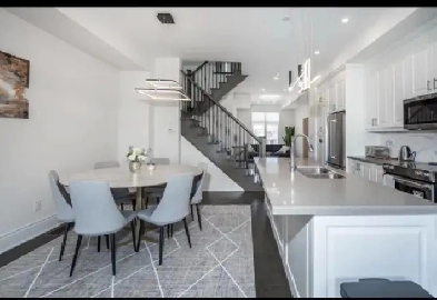 luxury townhouse for rent Image# 3