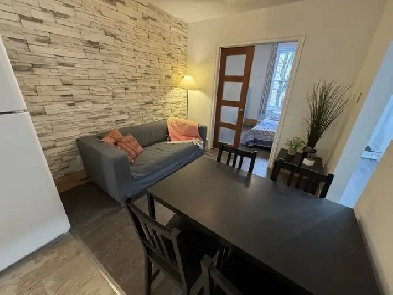 Superbe 4 pièces tout-inclus! Location de 1 mois et plus Image# 8