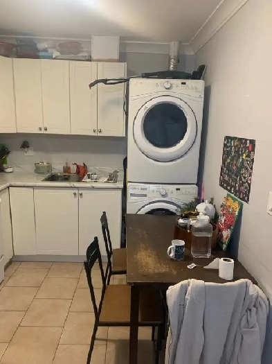 1 Bedroom Basement For Rent! Image# 5